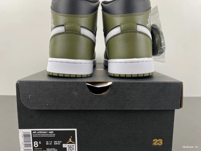 1 mid JORDAN BQ8426-092  0716
